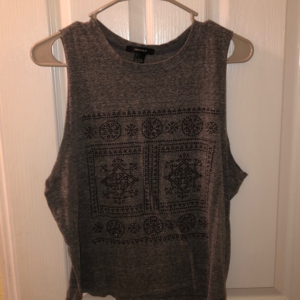 Fashionable tank top